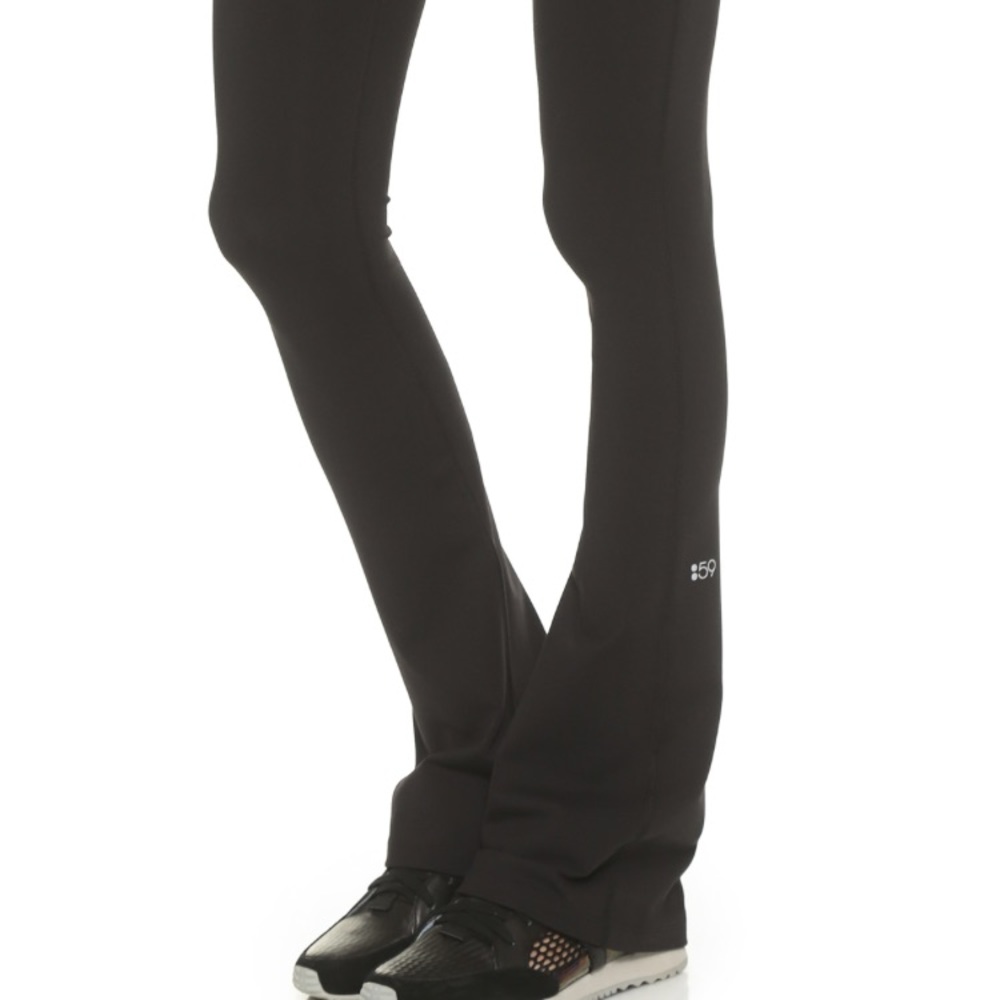 Splits 59 Raquel Flared Legging